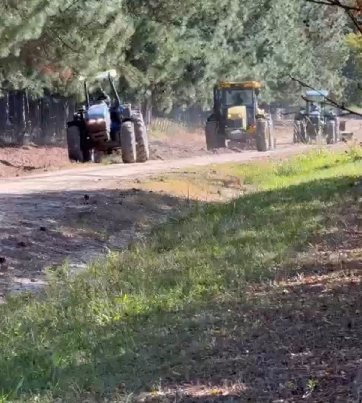 🤝 VECINOS Y PRODUCTORES HICIERON POSIBLE EL INICIO DE LOS TRABAJOS EN LOS CAMINOS RURALES
